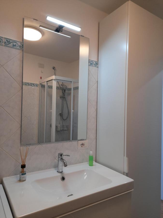 Flat In Milano, Porta Romana Екстериор снимка